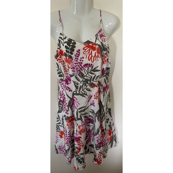 Old Navy Sundress Medium White Floral Cami Fit & Flare VNeck Lined Mini Tropical - Picture 4 of 8